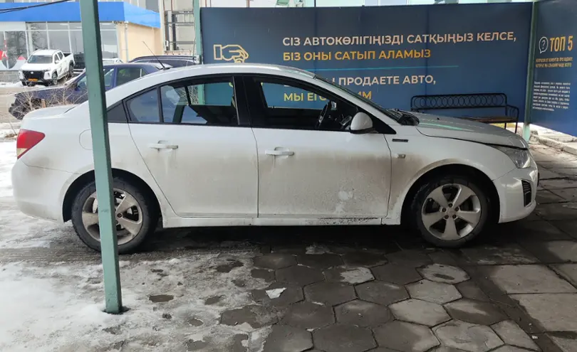 Chevrolet Cruze 2013 года за 3 500 000 тг. в Талдыкорган фото 4