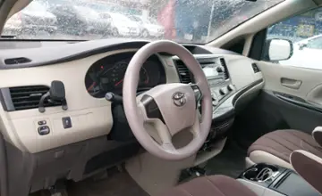 Toyota Sienna 2013 года за 14 500 000 тг. в Шымкент фото 5