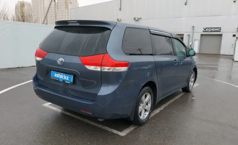 Toyota Sienna 2013 года за 14 500 000 тг. в Шымкент фото 3