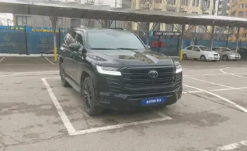 Toyota Land Cruiser 2023 года за 56 000 000 тг. в Алматы фото 2