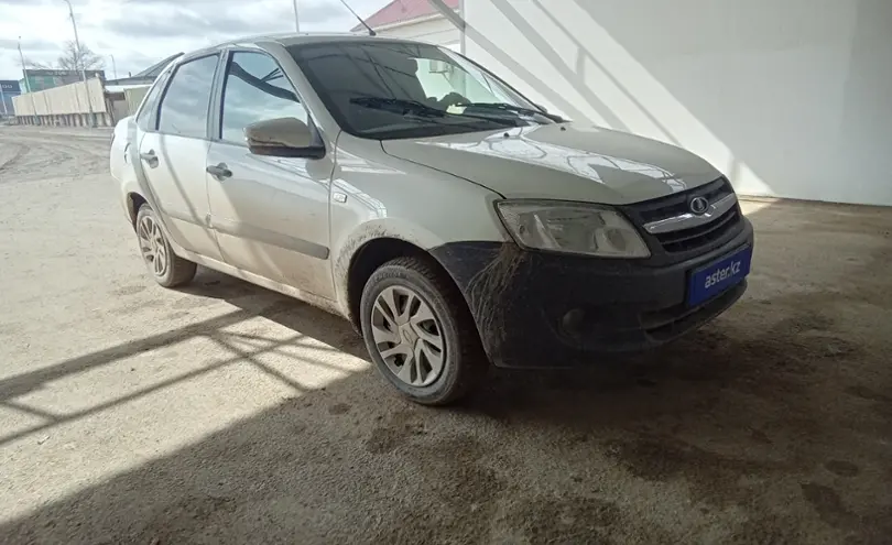 LADA (ВАЗ) Granta 2014 года за 3 000 000 тг. в Кызылорда фото 3