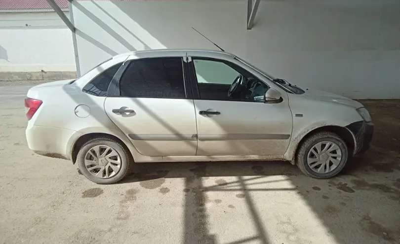 LADA (ВАЗ) Granta 2014 года за 3 000 000 тг. в Кызылорда фото 4