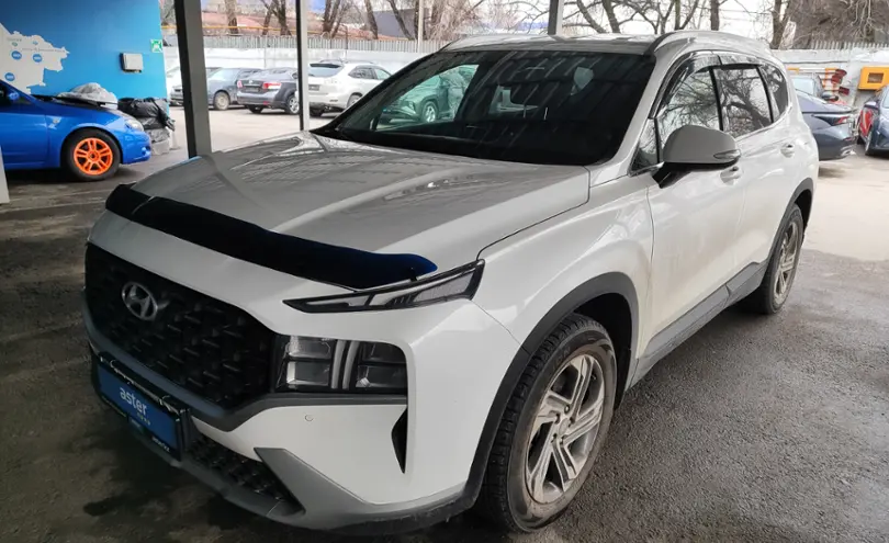 Hyundai Santa Fe 2021 года за 13 000 000 тг. в Алматы