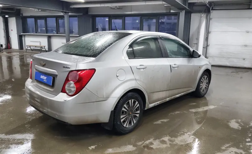 Chevrolet Aveo 2015 года за 4 000 000 тг. в Астана фото 3