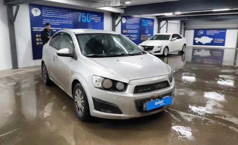 Chevrolet Aveo 2015 года за 4 000 000 тг. в Астана фото 2