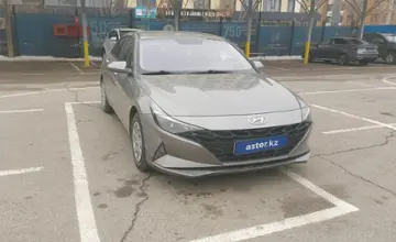 Hyundai Elantra 2020 года за 8 800 000 тг. в Алматы фото 2