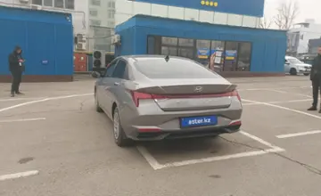 Hyundai Elantra 2020 года за 8 800 000 тг. в Алматы фото 4