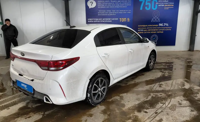 Kia Rio 2021 года за 8 200 000 тг. в Астана фото 3