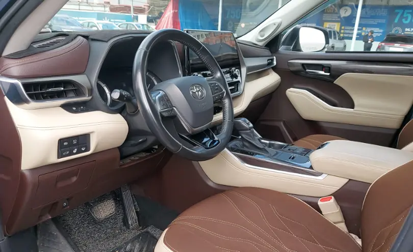 Toyota Highlander 2020 года за 25 000 000 тг. в Шымкент фото 5