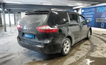 Toyota Sienna 2017 года за 12 500 000 тг. в Астана фото 3