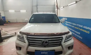 Lexus LX 2012 года за 25 000 000 тг. в Астана фото 2