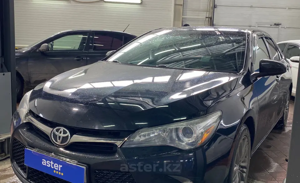 Toyota Camry 2016 года за 10 000 000 тг. в Астана