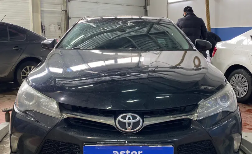 Toyota Camry 2016 года за 10 000 000 тг. в Астана фото 2