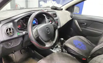 Renault Sandero 2018 года за 4 700 000 тг. в Астана фото 5