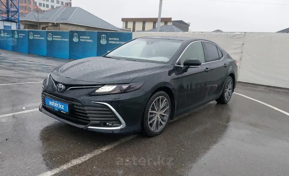 Toyota Camry 2023 года за 16 000 000 тг. в Шымкент