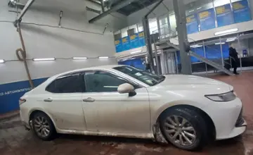 Toyota Camry 2019 года за 13 500 000 тг. в Астана фото 4