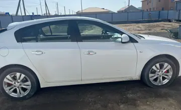 Chevrolet Cruze 2013 года за 3 600 000 тг. в Атырауская область фото 2