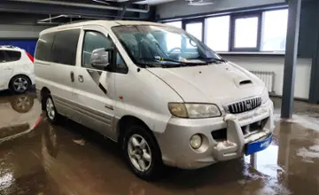 Hyundai Starex 2003 года за 3 000 000 тг. в Астана фото 2
