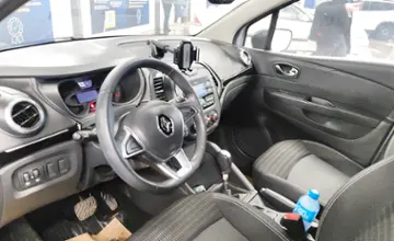 Renault Kaptur 2020 года за 7 500 000 тг. в Астана фото 5