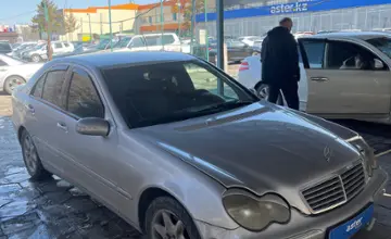 Mercedes-Benz C-Класс 2000 года за 3 500 000 тг. в Талдыкорган фото 3