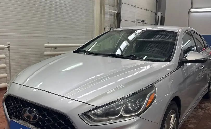 Hyundai Sonata 2018 года за 8 000 000 тг. в Астана