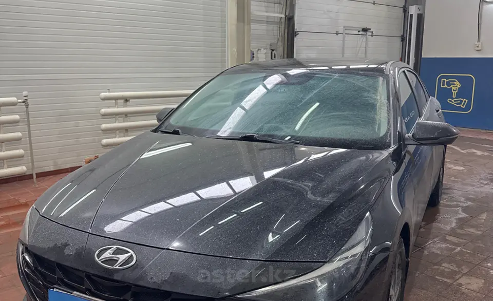 Hyundai Elantra 2022 года за 10 000 000 тг. в Астана