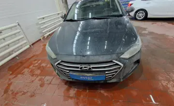 Hyundai Elantra 2018 года за 7 000 000 тг. в Астана фото 2