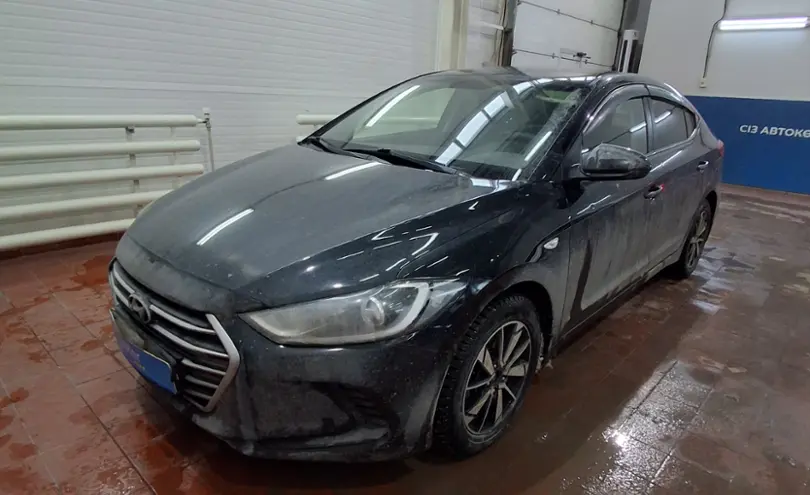 Hyundai Elantra 2018 года за 7 000 000 тг. в Астана