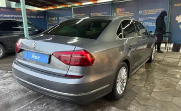 Volkswagen Passat 2017 года за 8 000 000 тг. в Талдыкорган