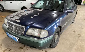 Mercedes-Benz C-Класс 1995 года за 700 000 тг. в Караганда фото 1