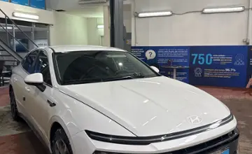 Hyundai Sonata 2024 года за 13 000 000 тг. в Астана фото 3