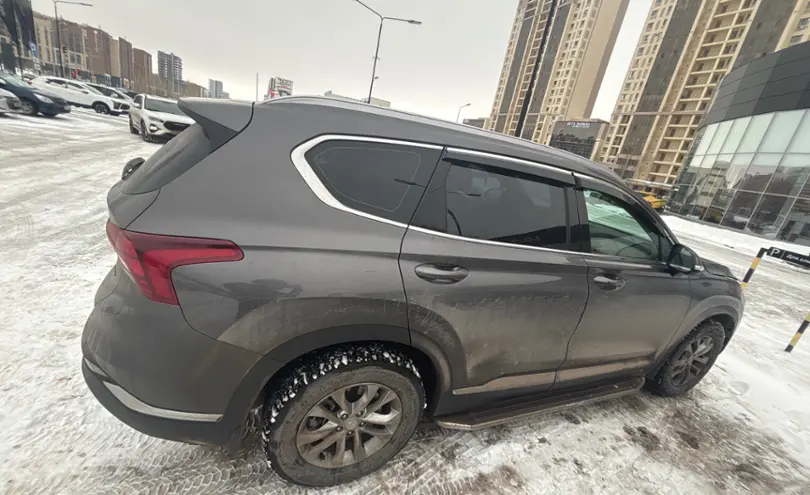 Hyundai Santa Fe 2022 года за 15 000 000 тг. в Астана фото 4