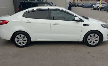 Kia Rio 2015 года за 5 100 000 тг. в Тараз фото 4