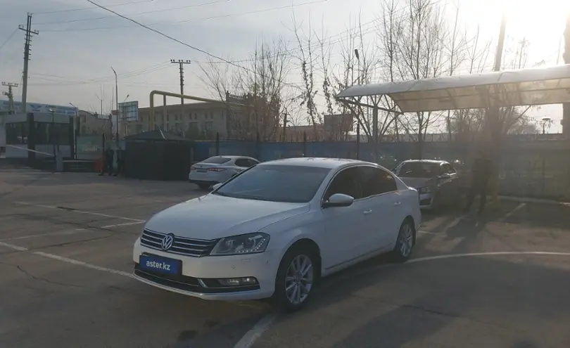 Volkswagen Passat 2014 года за 7 000 000 тг. в Алматы