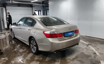 Honda Accord 2013 года за 9 000 000 тг. в Астана фото 4