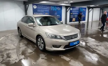 Honda Accord 2013 года за 9 000 000 тг. в Астана фото 2