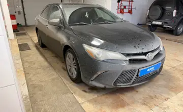Toyota Camry 2015 года за 9 400 000 тг. в Актобе фото 3