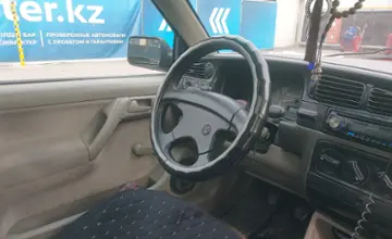 Volkswagen Vento 1992 года за 1 300 000 тг. в Алматы фото 5