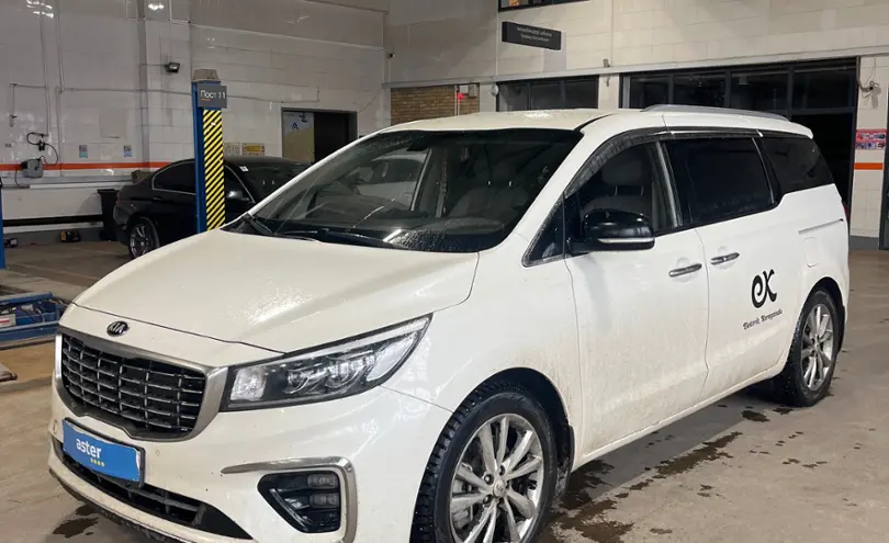 Kia Carnival 2019 года за 15 500 000 тг. в Караганда
