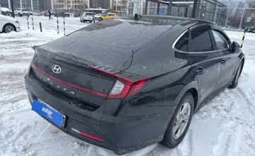 Hyundai Sonata 2019 года за 9 500 000 тг. в Астана