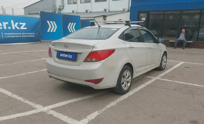 Hyundai Accent 2015 года за 5 500 000 тг. в Алматы фото 3