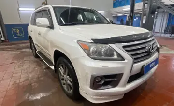 Lexus LX 2013 года за 26 000 000 тг. в Астана фото 3