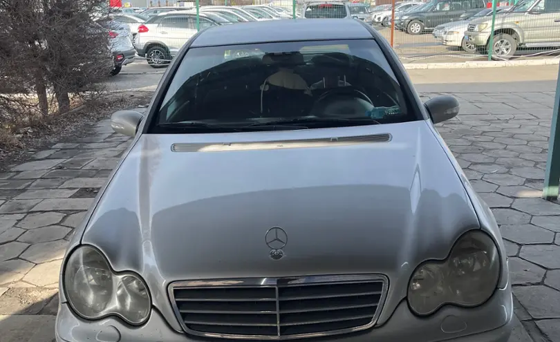 Mercedes-Benz C-Класс 2001 года за 2 500 000 тг. в Талдыкорган фото 2