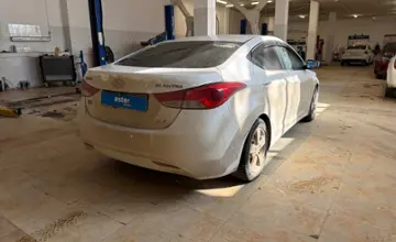 Hyundai Elantra 2013 года за 5 500 000 тг. в Актобе