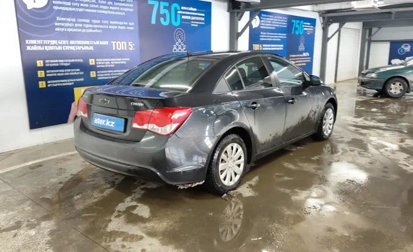 Chevrolet Cruze 2013 года за 4 500 000 тг. в Астана фото 3