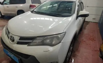 Toyota RAV4 2013 года за 10 000 000 тг. в Астана фото 1