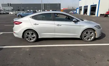 Hyundai Elantra 2018 года за 6 500 000 тг. в Алматы фото 4