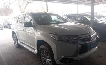 Mitsubishi Montero Sport 2019 года за 14 000 000 тг. в Алматы фото 3
