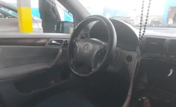 Mercedes-Benz C-Класс 2002 года за 2 200 000 тг. в Алматы фото 5