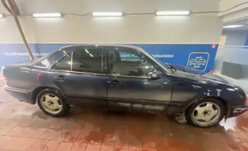 Mercedes-Benz E-Класс 2000 года за 2 900 000 тг. в Астана фото 4